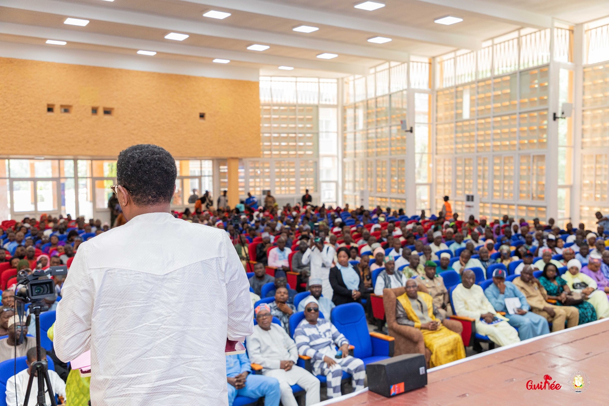 img_gal